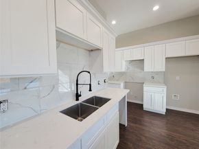3824 Amos Street, Houston TX 77021