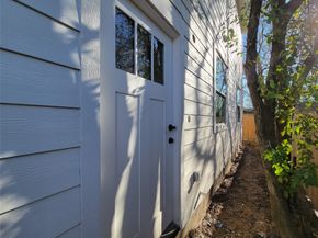 3824 Amos Street, Houston TX 77021
