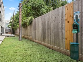 4509 Mount Vernon Street 23, Houston TX 77006