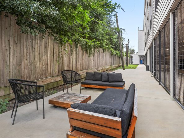 4509 Mount Vernon Street 23, Houston TX 77006
