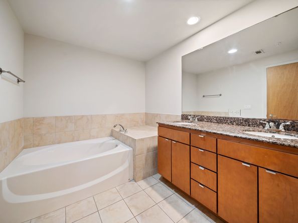 1312 Live Oak Street 213, Houston TX 77003