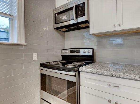 2127 Maximilian Street 10, Houston TX 77039