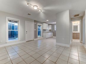 2127 Maximilian Street 10, Houston TX 77039