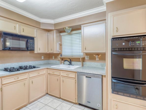 534 Belwin Drive, Katy TX 77450