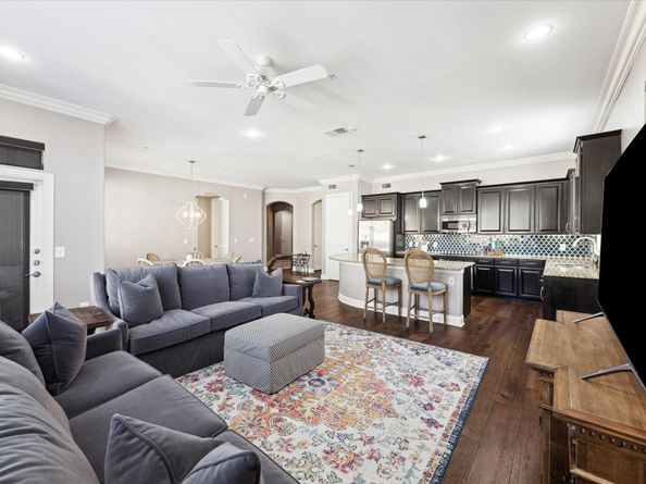 2120 Kipling Street 304, Houston TX 77098