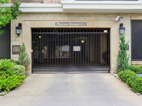 2120 Kipling Street 304, Houston TX 77098