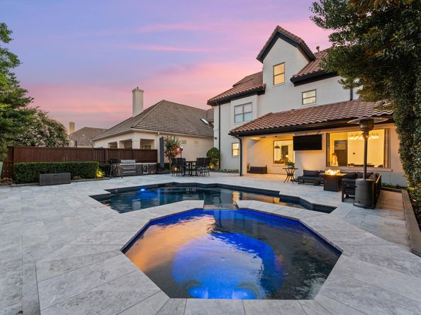 2823 Stuart Manor, Houston TX 77082
