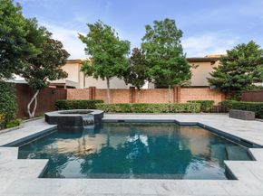 2823 Stuart Manor, Houston TX 77082