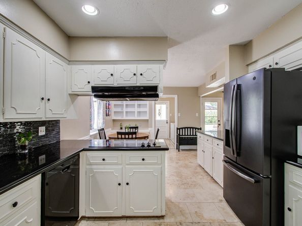 18655 Martinique Drive, Nassau Bay TX 77058