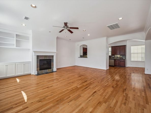 127 Tuam Street, Houston TX 77006