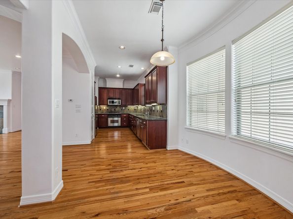 127 Tuam Street, Houston TX 77006