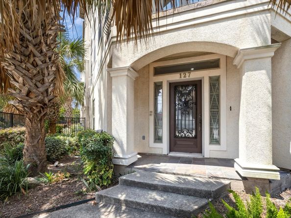 127 Tuam Street, Houston TX 77006