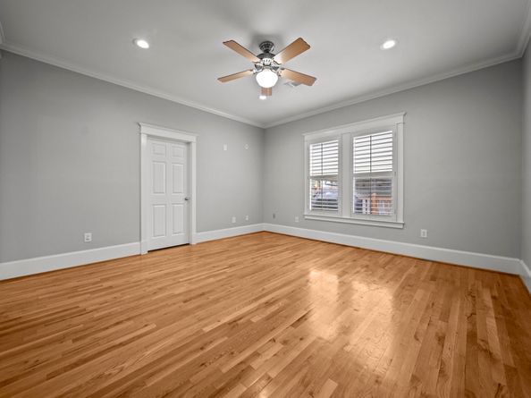 1124 Ashland Street, Houston TX 77008