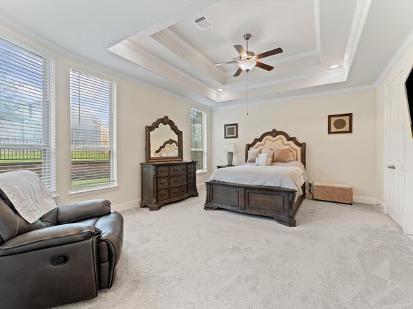 1402 Graystone Hills Drive, Conroe TX 77304
