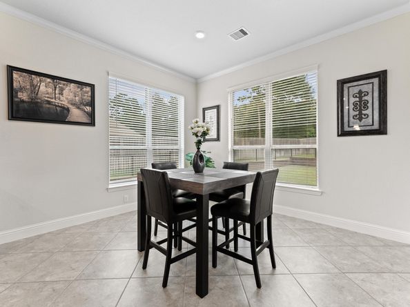 1402 Graystone Hills Drive, Conroe TX 77304