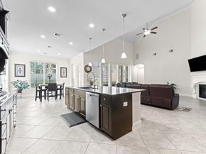 1402 Graystone Hills Drive, Conroe TX 77304