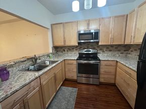 2803 Kings Crossing Drive 303, Houston TX 77345