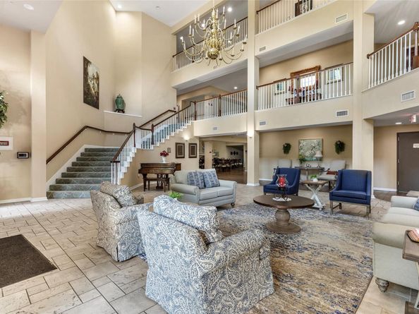 2803 Kings Crossing Drive 303, Houston TX 77345