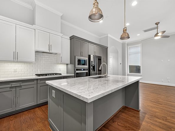 11012 Avenu Malkenu Avenue, Houston TX 77043