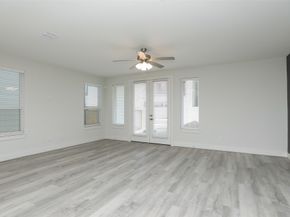 121A E 43rd Street, Houston TX 77018