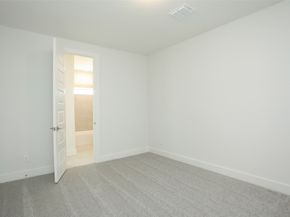 121A E 43rd Street, Houston TX 77018