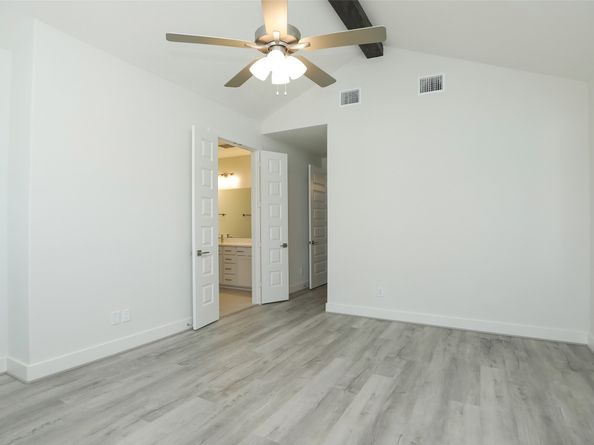 121A E 43rd Street, Houston TX 77018