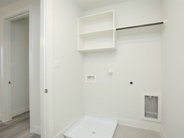 121A E 43rd Street, Houston TX 77018