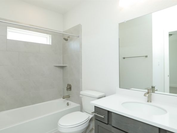 121A E 43rd Street, Houston TX 77018