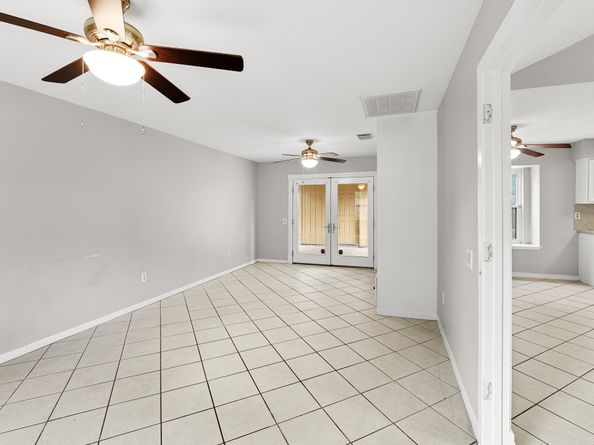 4710 Marburg Court, Houston TX 77066