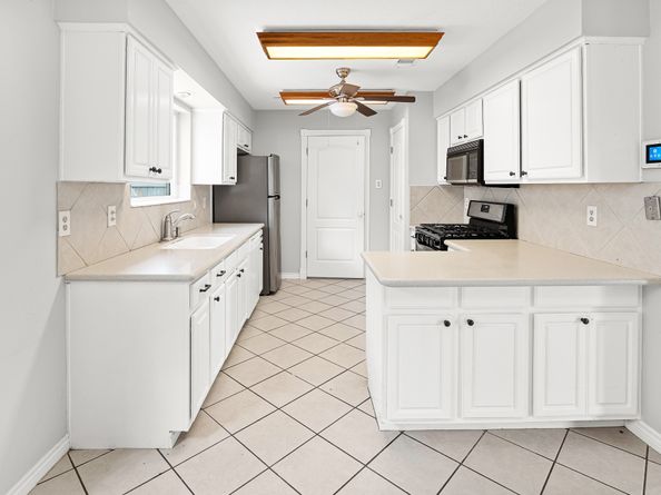 4710 Marburg Court, Houston TX 77066