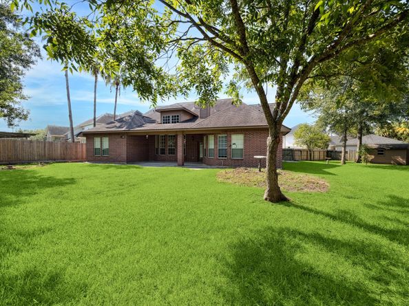 2447 Riverway Oak Drive, Houston TX 77345