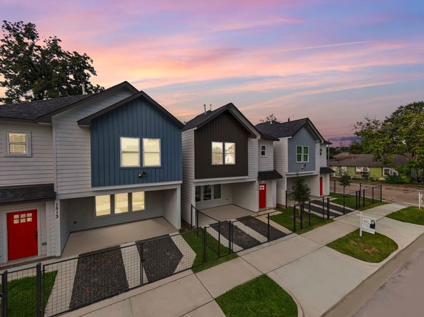 1515 Egypt Street, Houston TX 77009
