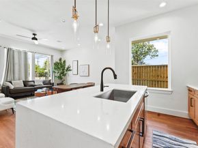 8916 Knoll Branch Dr Drive, Houston TX 77080