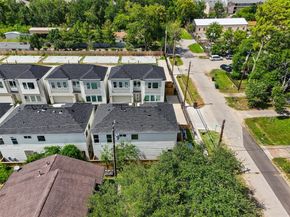 8916 Knoll Branch Dr Drive, Houston TX 77080