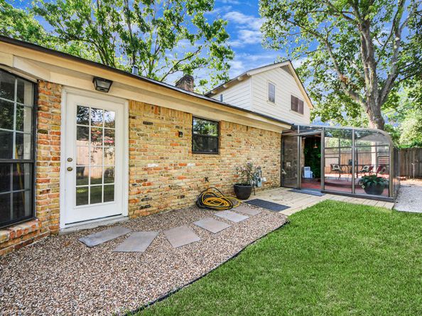 6307 Francis Marion Drive, Houston TX 77091