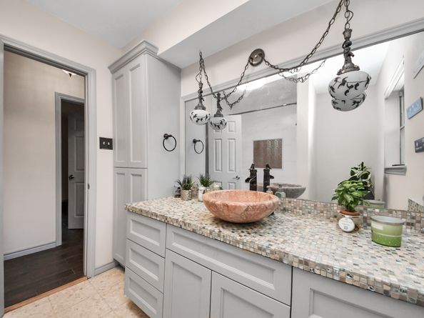 6307 Francis Marion Drive, Houston TX 77091