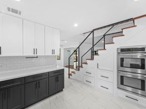 29 N Havenridge Drive, The Woodlands TX 77381