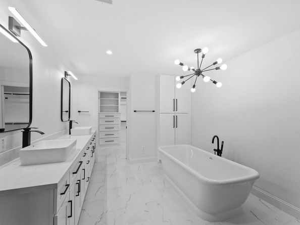 29 N Havenridge Drive, The Woodlands TX 77381