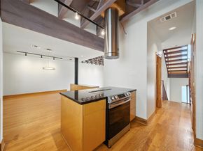1414 Rosewood Street, Houston TX 77004