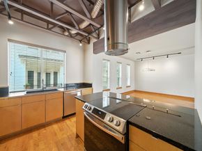 1414 Rosewood Street, Houston TX 77004