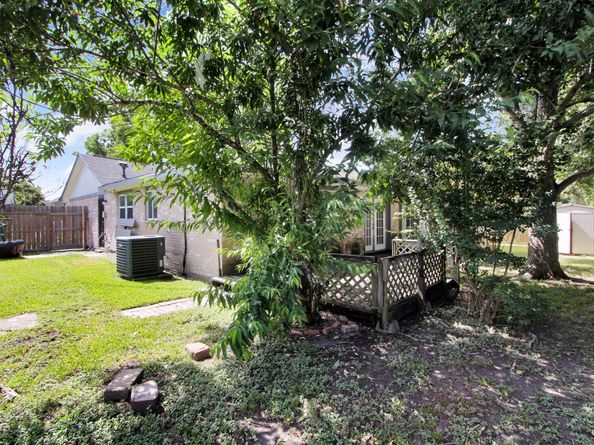12202 Roandale Drive, Houston TX 77048