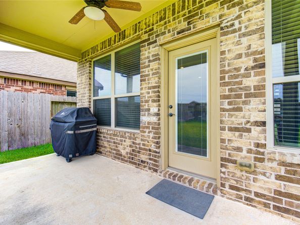 9422 Jayci Hills Lane, Cypress TX 77433