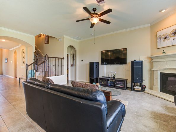 9422 Jayci Hills Lane, Cypress TX 77433
