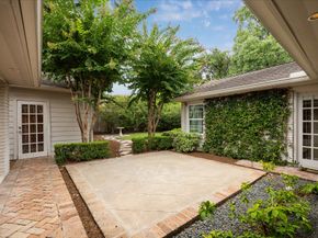 3838 Meadow Lake Lane, Houston TX 77027