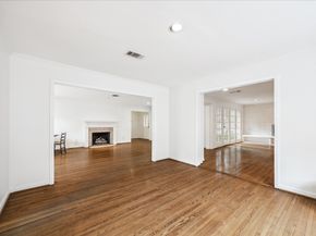 3838 Meadow Lake Lane, Houston TX 77027