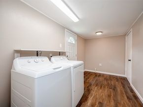 307 Gale Street, Houston TX 77009