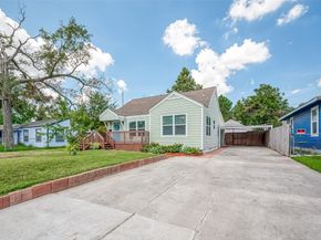 307 Gale Street, Houston TX 77009