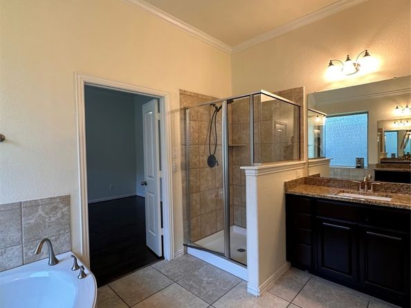 175 W New Harmony Trail, Spring TX 77389