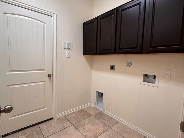 175 W New Harmony Trail, Spring TX 77389