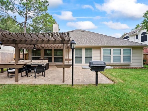 14510 Southern Magnolia Circle, Houston TX 77044